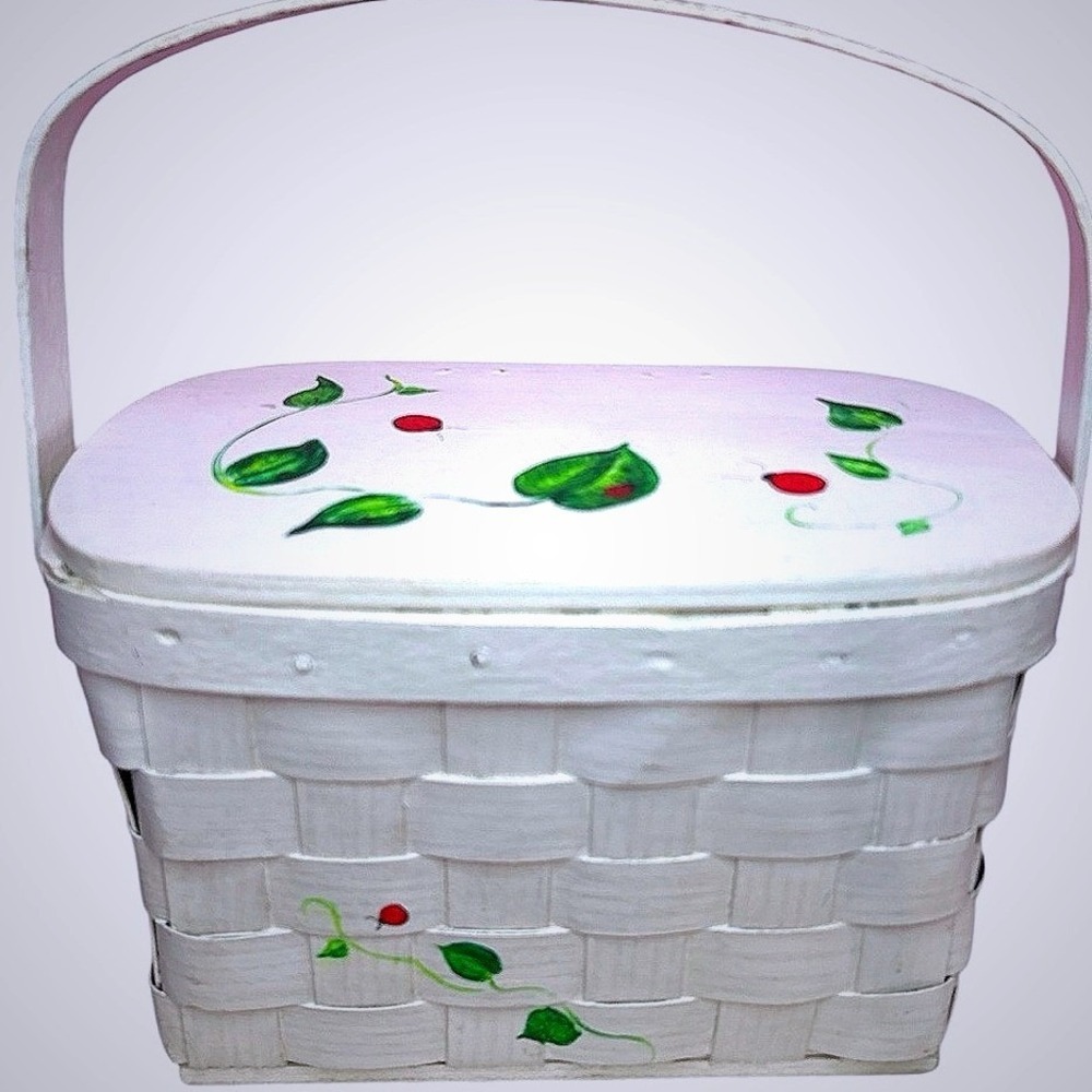 Vintage Basketville Putney VT Hand Painted Ladybug Picnic Basket Floral Lined